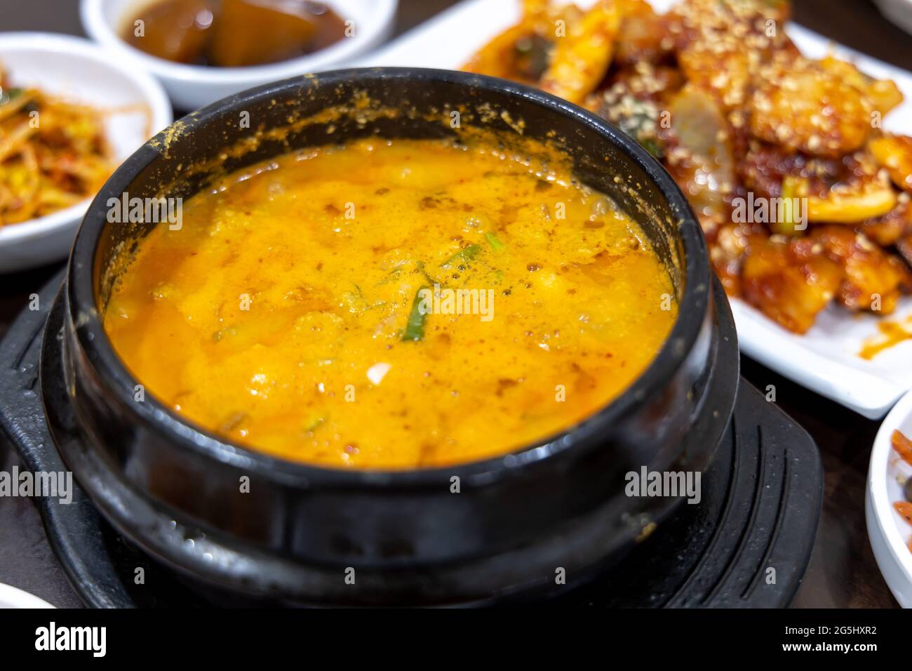 Tofu caldo coreano al vapore al ristorante Foto Stock