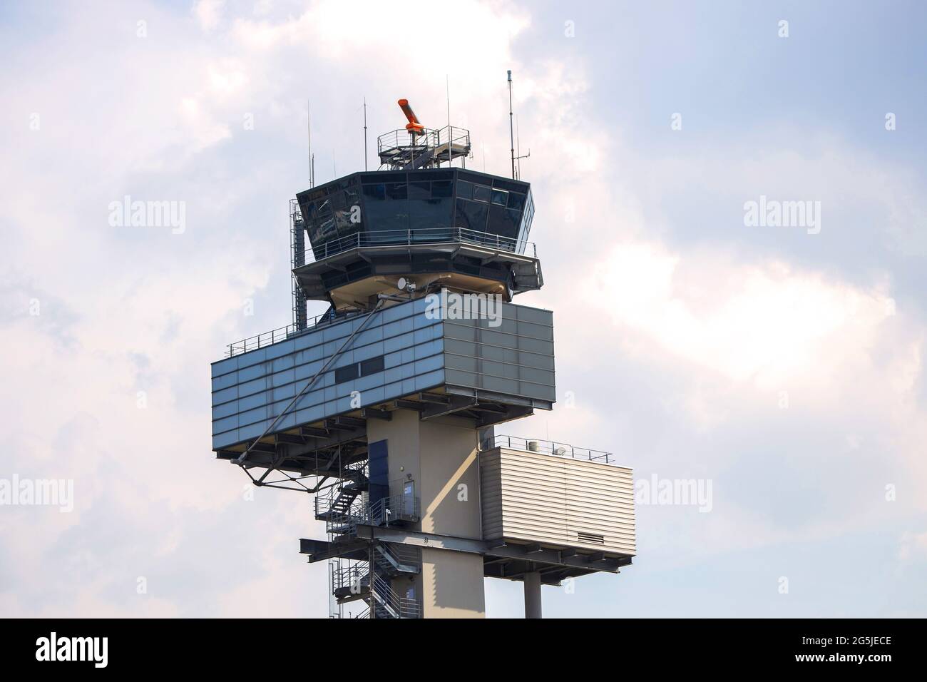 una torre di sicurezza del traffico aeroportuale Foto Stock