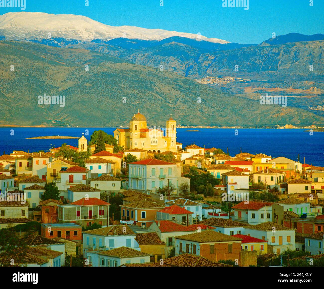 Grecia, Galaxidion, con Delfi in collina, Foto Stock