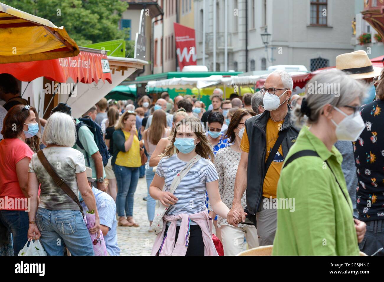 Passeggiata nei Mercati Locali