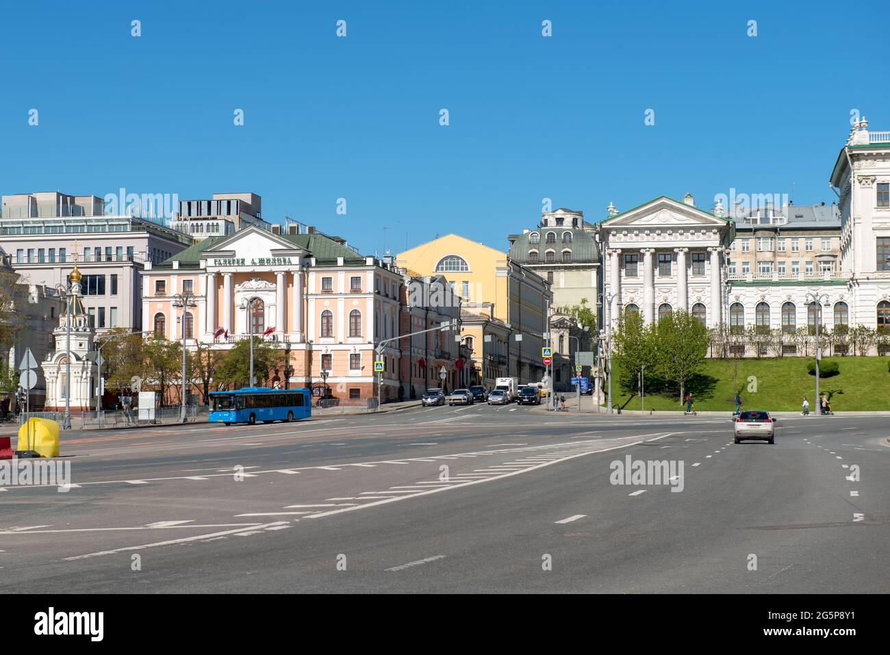 Mosca, Russia - 10 maggio 2021: La Casa di Pashkov è uno degli edifici classicisti più famosi di Mosca, ora la Biblioteca di Stato Russa. Progettato da V. Foto Stock