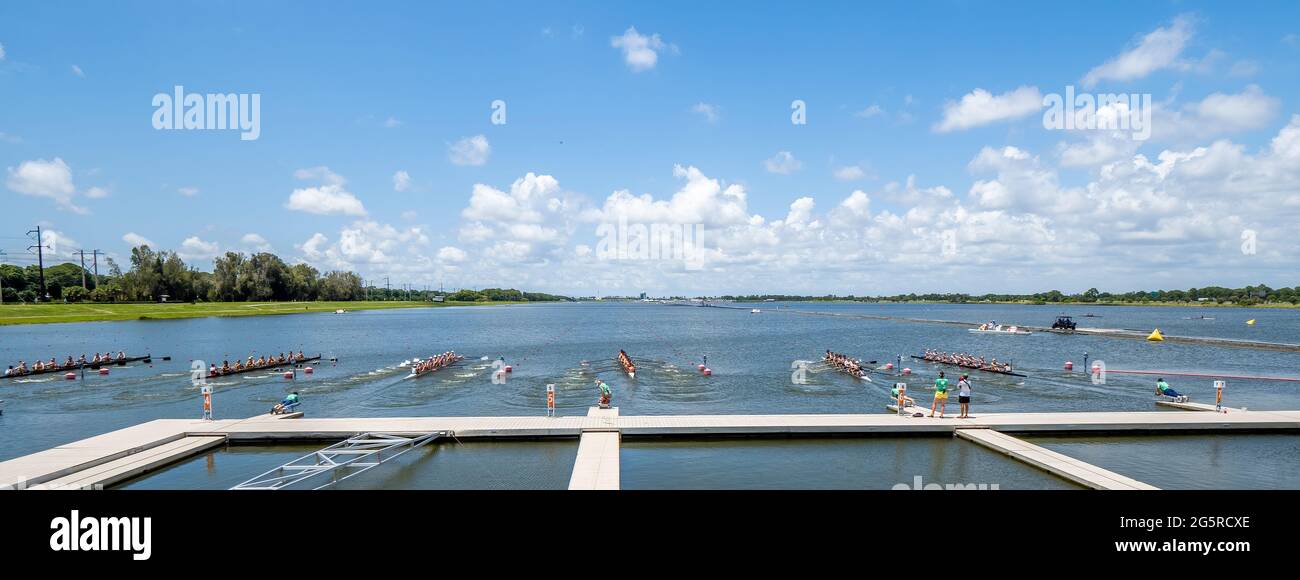 Vista generale della zona di partenza della USRowing Youth National Championships Regatta al Nathen Benderson Park a Sarasota Florida USA Foto Stock