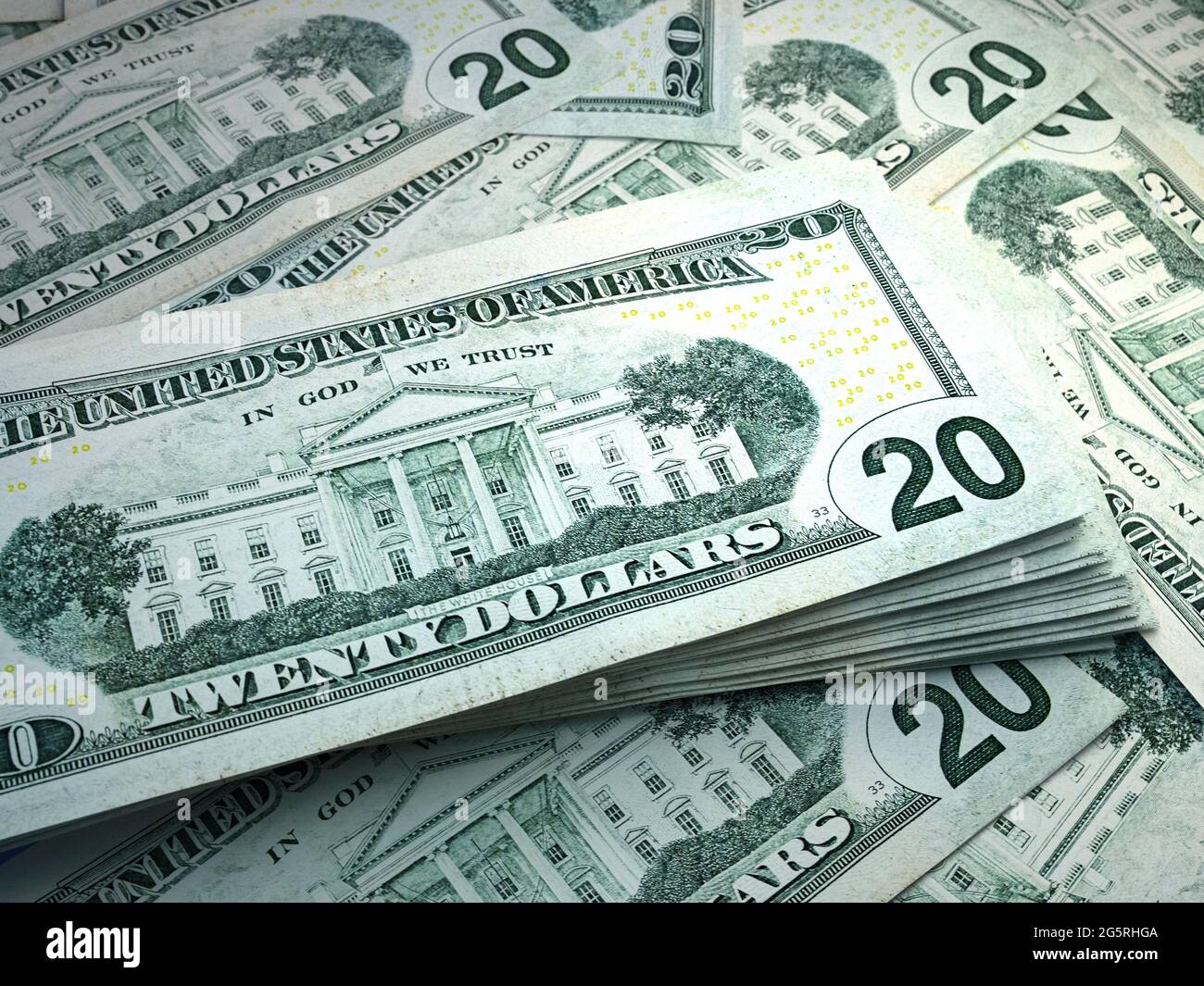Denaro degli Stati Uniti. Conti in dollari degli Stati Uniti. Banconote in USD. 20 dollari. Affari, finanza, notizie di fondo. Foto Stock