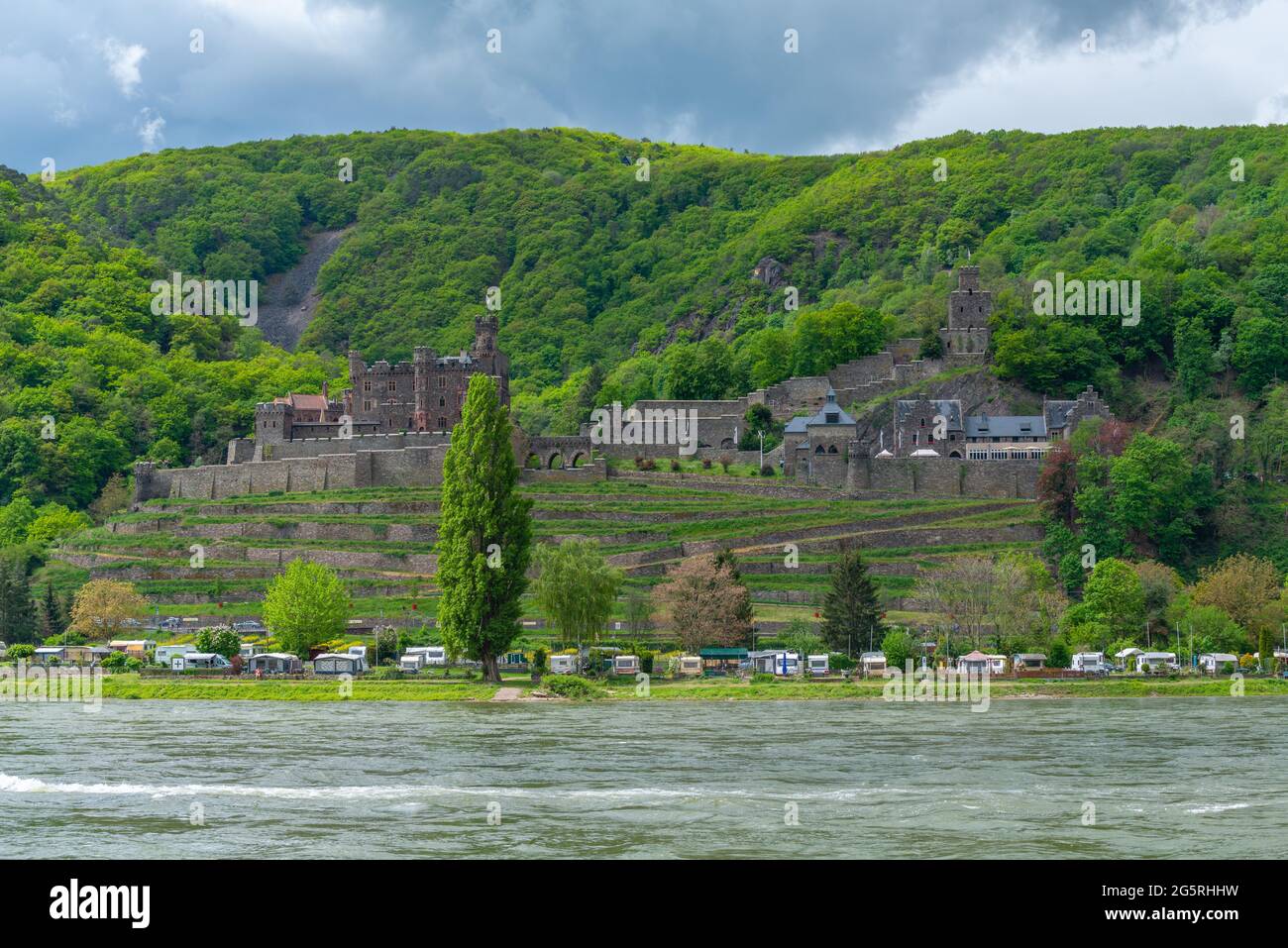 Castello di Reichenstein, Trechtinghausen, alta Valle del Reno, Patrimonio dell'Umanità dell'UNESCO, Renania-Palatinato, Germania Foto Stock