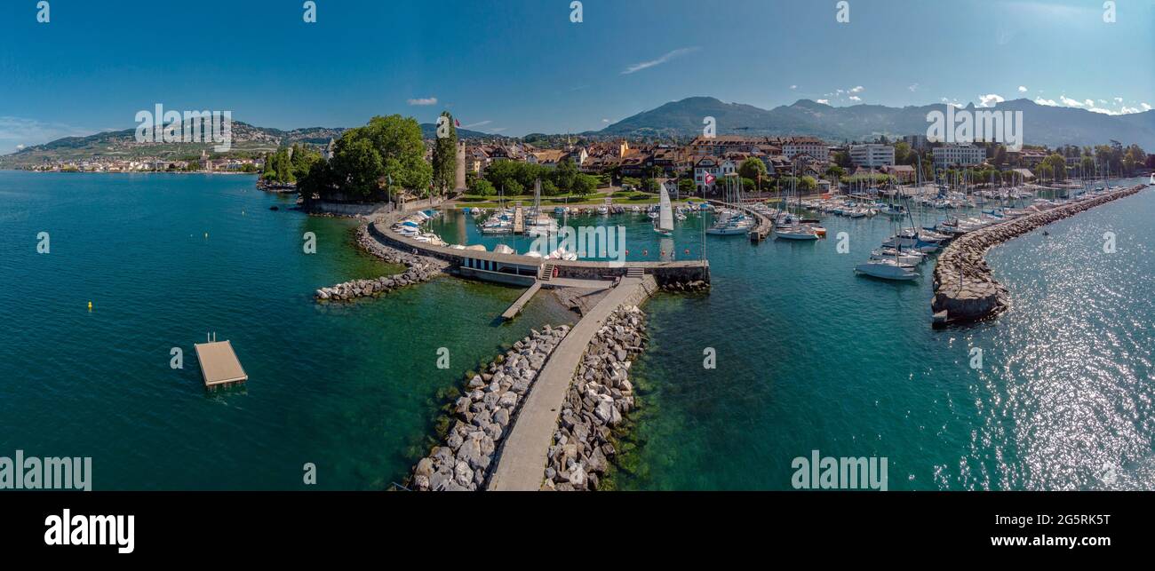 Musée suisse du Jeu castello, Lac Léman, porto per imbarcazioni da diporto Foto Stock