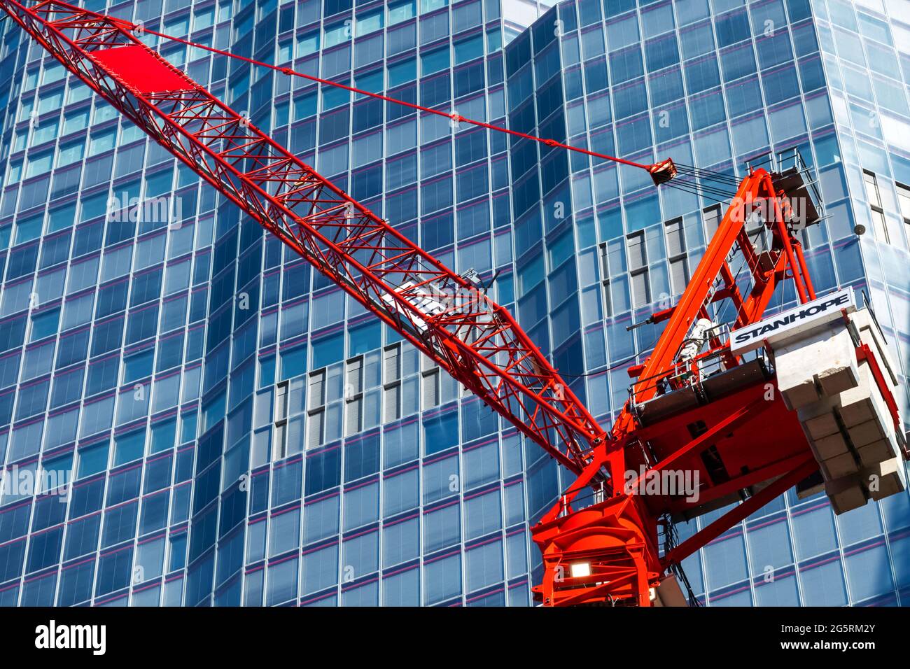 Inghilterra, Londra, Città di Londra, costruzione di 8 Vishopsgate Tower Skyscraper Building Foto Stock