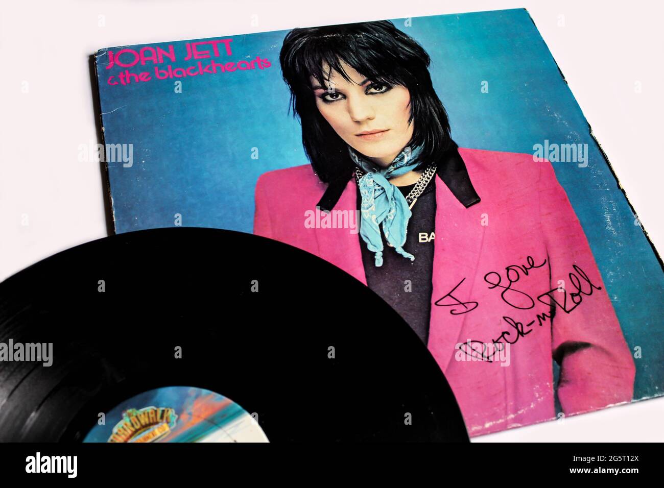 Hard rock and punk rock band, Joan Jett & The Blackhearts album musicale su disco LP con dischi in vinile. Titolo: Copertina dell'album i Love Rock n Roll Foto Stock