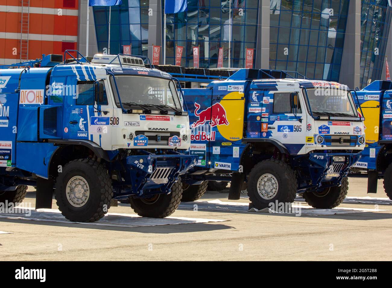 Omsk, Russia. 29 giugno 2021. Veicoli del team di rally Tatarstan, Credit: Igor Kutnii/Alamy Live News Foto Stock