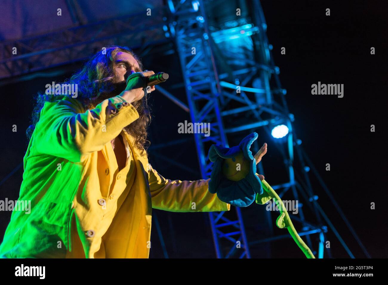 Kazimierz Dolny, Polonia - 8 luglio 2016: Concerto di Łąki Łan durante il festival estivo di musica e stile di vita Kazimiernikejszyn Foto Stock