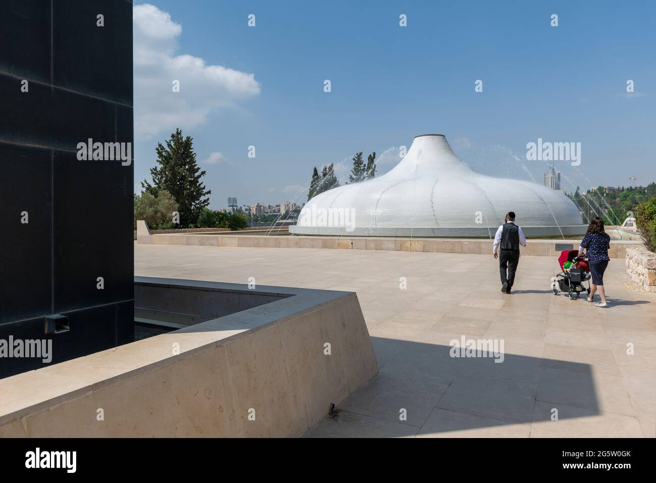 Vista esterna / cupola del Santuario del Libro, Museo di Israele, Gerusalemme, Israele Foto Stock