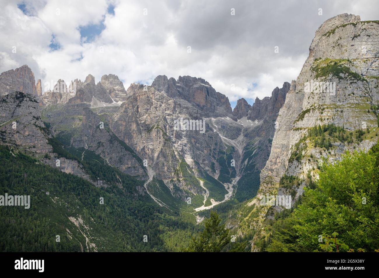 Dolomiti di Brenta - gruppo tore Brenta Foto Stock