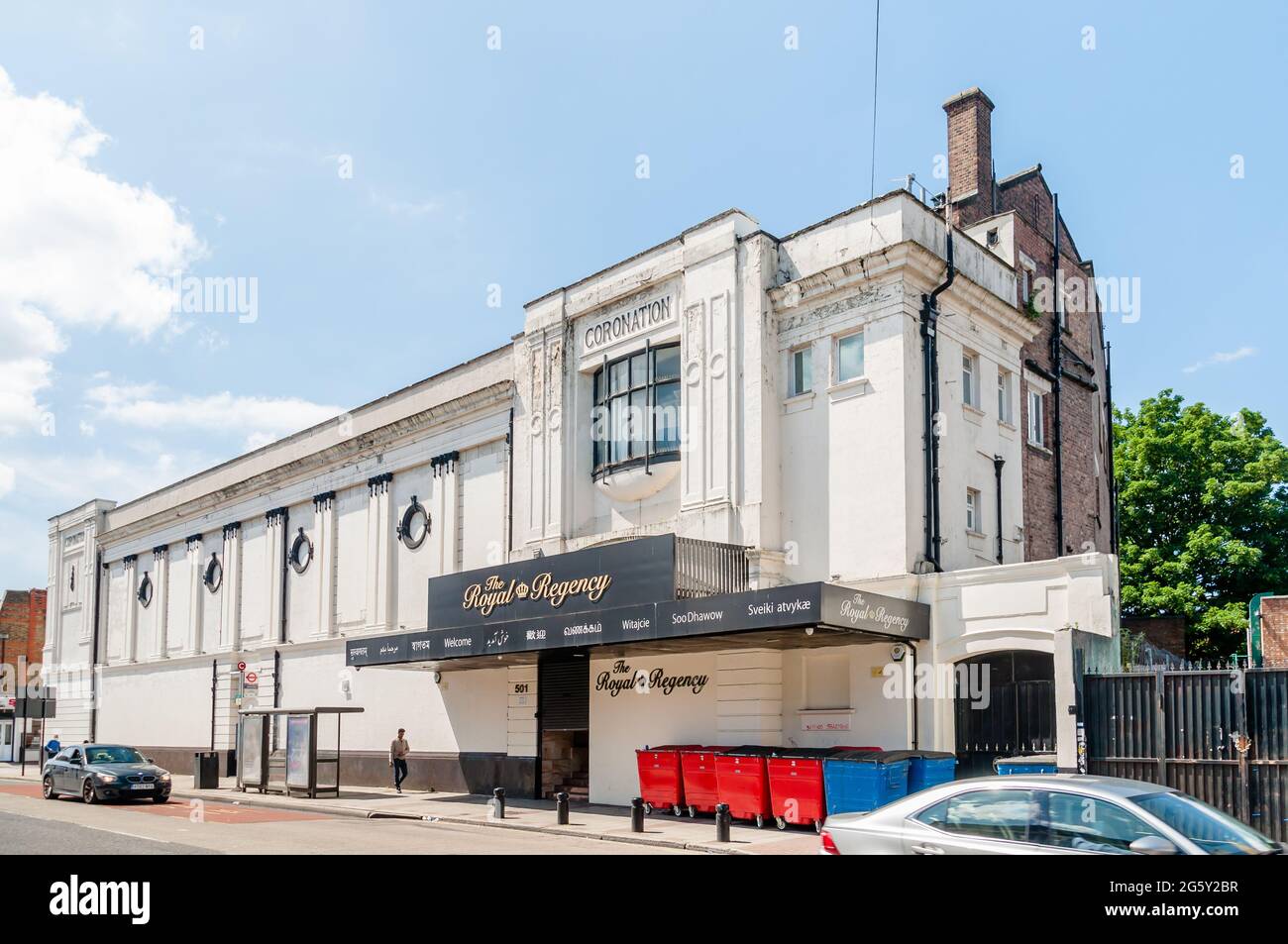Incoronazione Cinema poi Snooker Hall ora il Royal Regency Wedding luogo a Grade II listed Building, Manor Park, Newham Foto Stock
