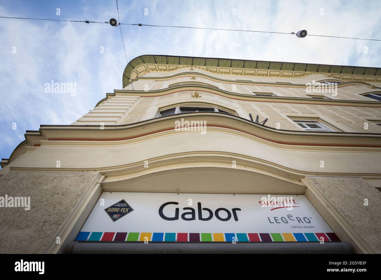 Immagine di un segno con il logo di Gabor Shoes scattata nel loro negozio a  Lubiana, Slovenia. Gabor Shoes AG è un produttore di scarpe , che è headqu  Foto stock - Alamy