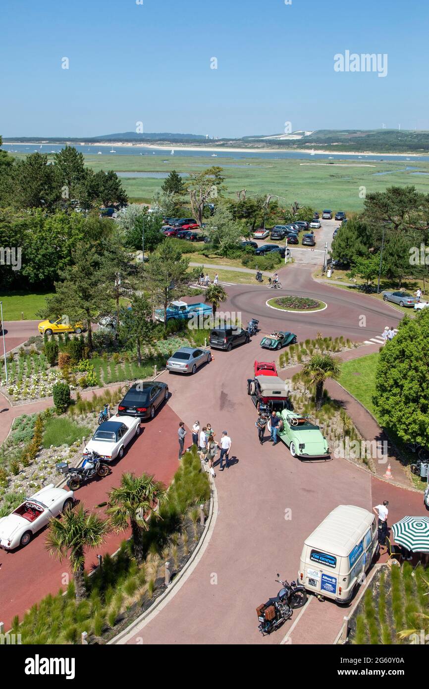 Francia, Pas de Calais, Cote d'Opale, le Touquet, prestigiosa asta di auto da collezione al Grand Hôtel Foto Stock