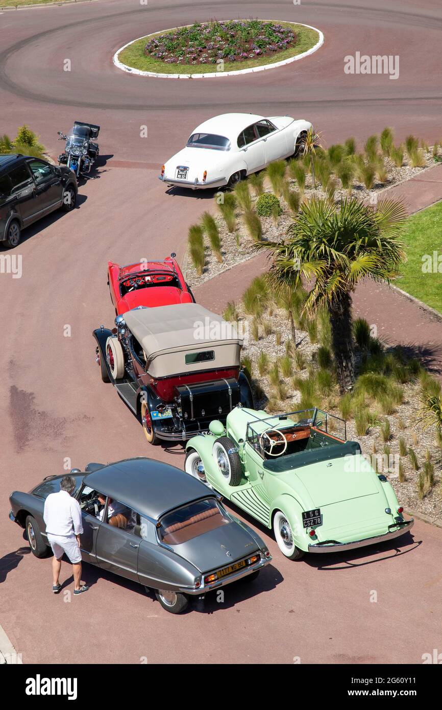 Francia, Pas de Calais, Cote d'Opale, le Touquet, prestigiosa asta di auto da collezione al Grand Hôtel Foto Stock