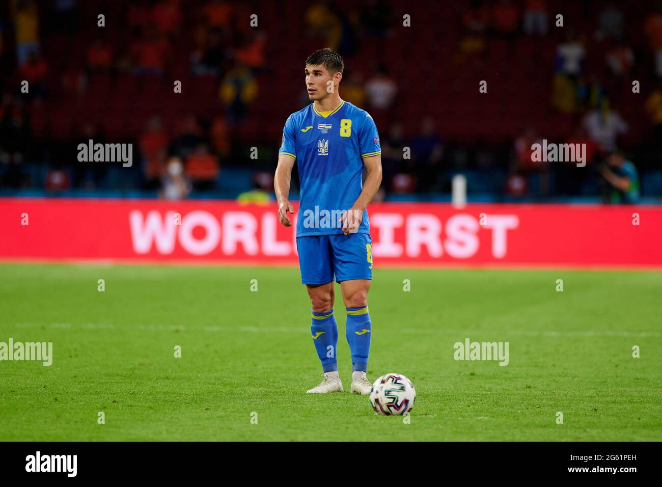 AMSTERDAM, PAESI BASSI - 13 GIUGNO 2021: Russan Malinovskyi (8), EURO 2020. La partita di calcio Ucraina vs Paesi Bassi Foto Stock