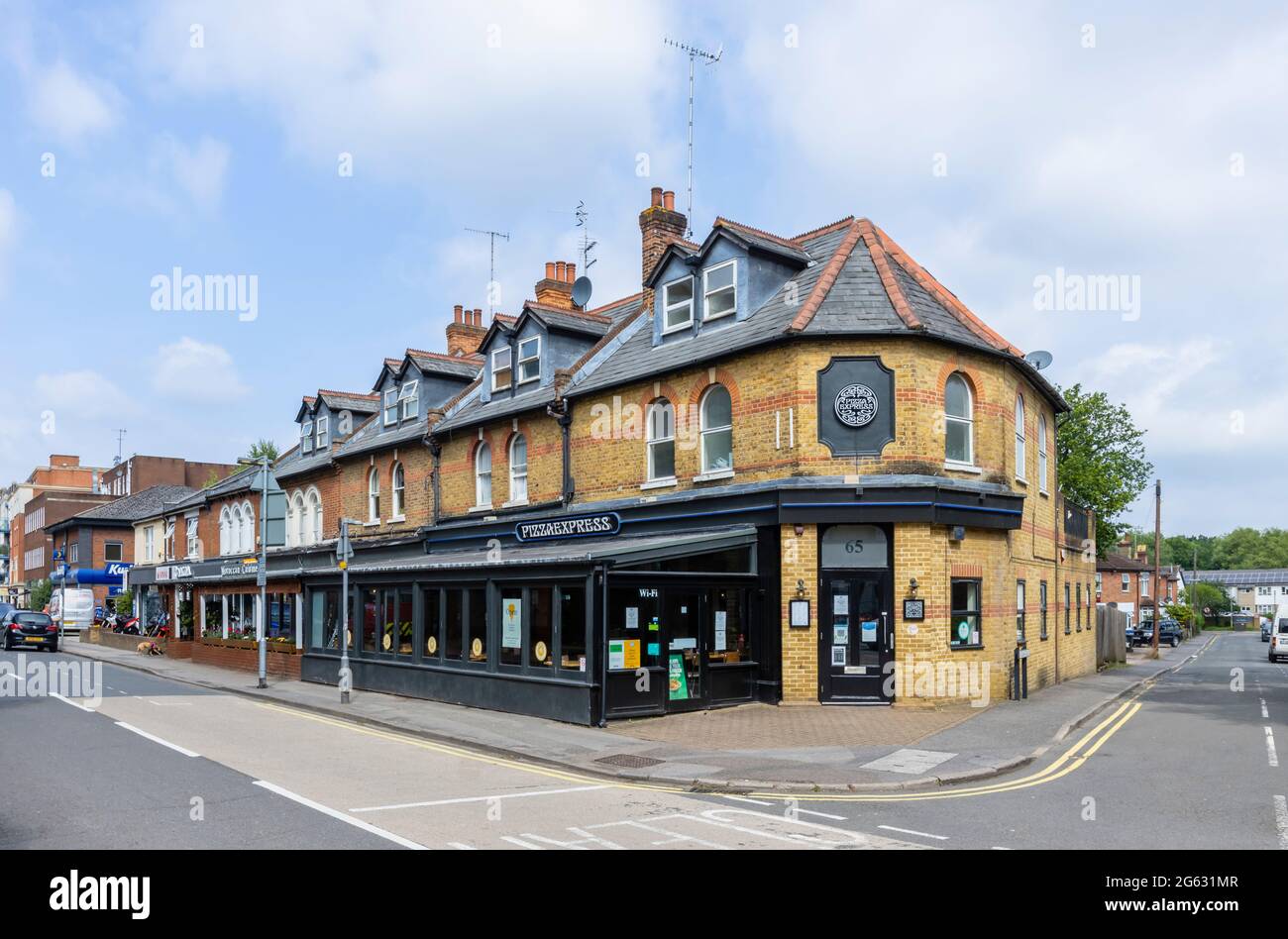 Il ramo di Pizza Express in Goldsworth Road, Woking, Surrey, a cui si riferisce il principe Andrew per il suo alibi nella sua intervista con Emily Maitlis Foto Stock
