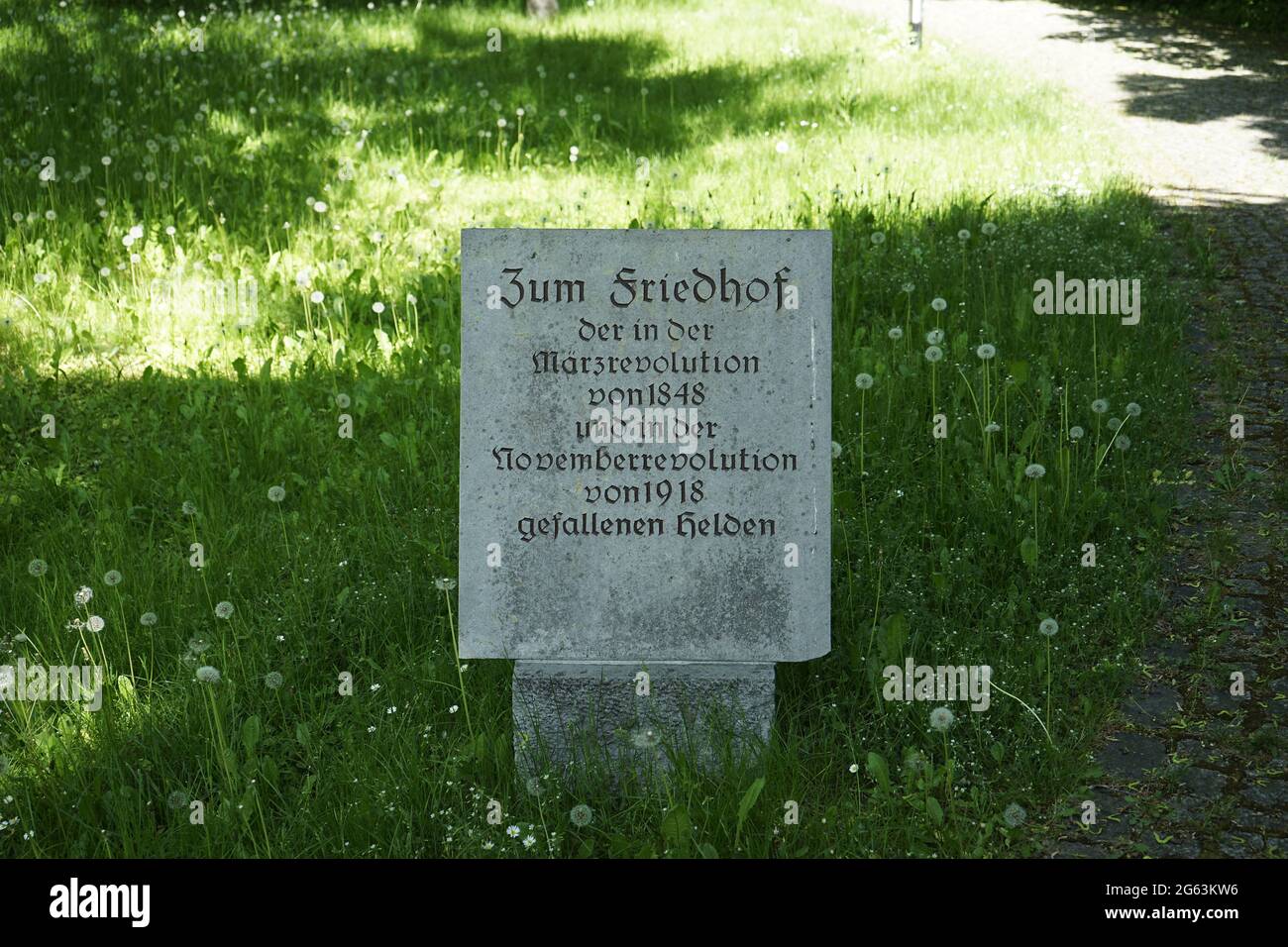 Friedhof der Märzgefallenen (Cimitero della marcia caduta) Foto Stock