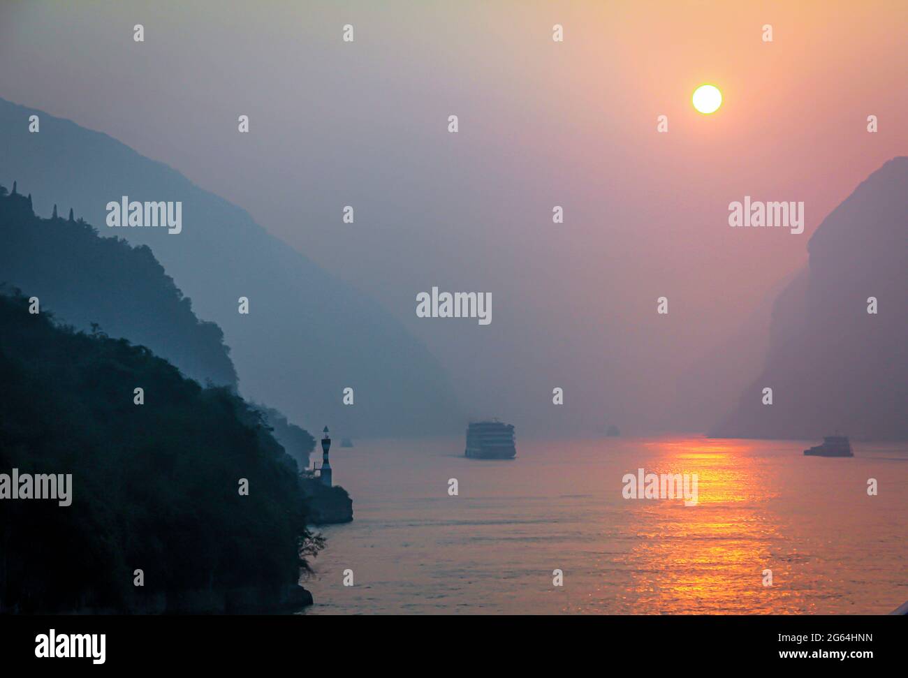 Yangtze Gorge in prima mattina Foto Stock