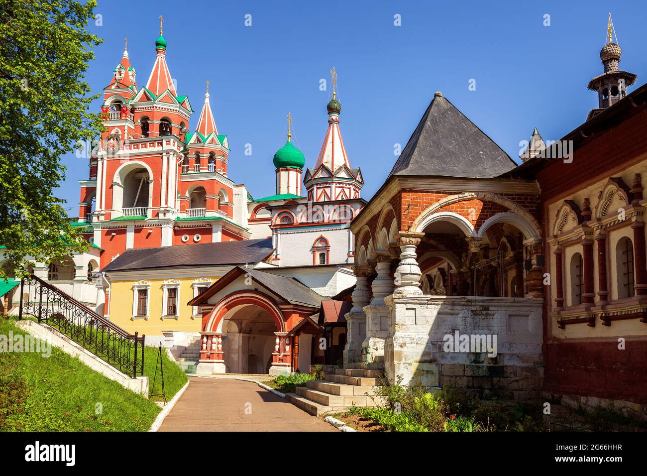 Antico monastero di Savvino-Storozhevsky a Zvenigorod, regione di Mosca, Russia Foto Stock