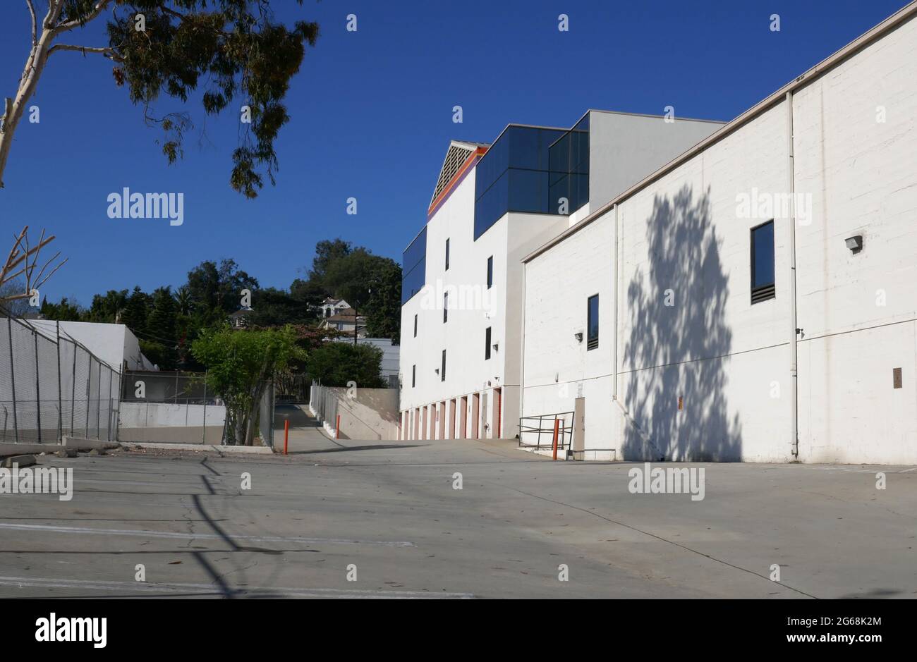 Los Angeles, California, USA 3 luglio 2021 UNA visione generale dell'atmosfera di Keystone Studios ex sede fondata a Edendale, ora Echo Park, da Mack Sennett al 1712 Glendale Blvd il 3 luglio 2021 a Los Angeles, California, USA. Charlie Chaplin ha avuto il suo inizio qui filmando 35 film nel suo anno là. Altri attori che hanno lavorato qui a Keystone includono Marie Dressler, Harold Lloyd, Mabel Normand, Roscoe Arbikle, Gloria Swanson, Louise Fazenda, Raymond Griffith Ford Sterling, ben Turpin, Harry Langdon, al St. John, Chester Conkin e altri. Foto di Barry King/Alamy Stock foto Foto Stock