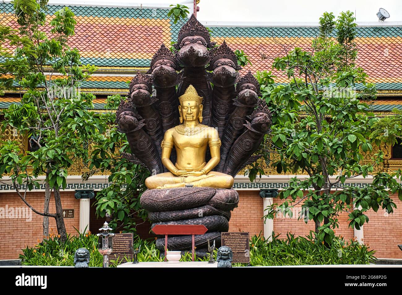 Bangkok, Thailandia 04.04.2021 Siam antico o Città Antica o Mueang Boran è il più grande parco museo all'aperto del mondo con 116 monumenti famosi e Foto Stock