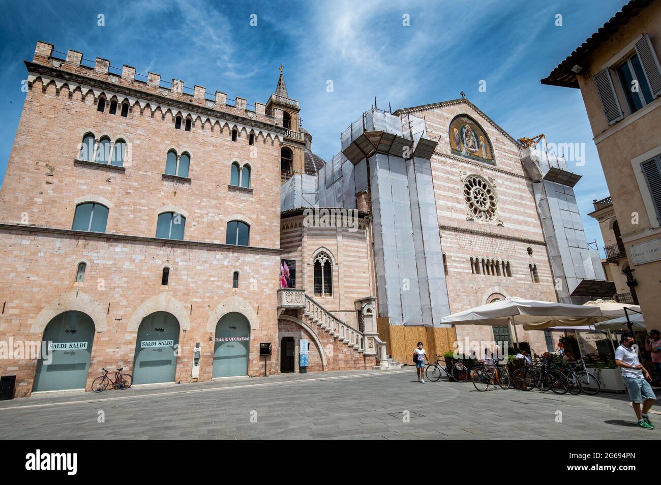 foligno, italia 03 2021 luglio: foligno chiesa di san feliciano nel centro della città Foto Stock