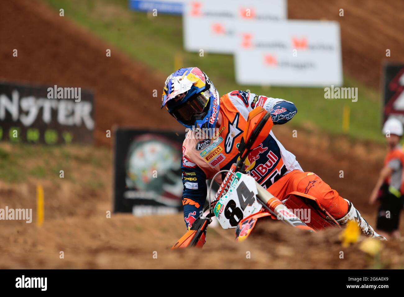 Maggiora, Italie. 04 luglio 2021. Jeffrey HERLINGS (Red Bull KTM Factory Racing) durante i Campionati del mondo di motocross FIM MXGP/MX2 2021, il 4 luglio 2021 a Maggiora, Italia - Foto Nderim Kaceli/DPPI Credit: DPPI Media/Alamy Live News Foto Stock