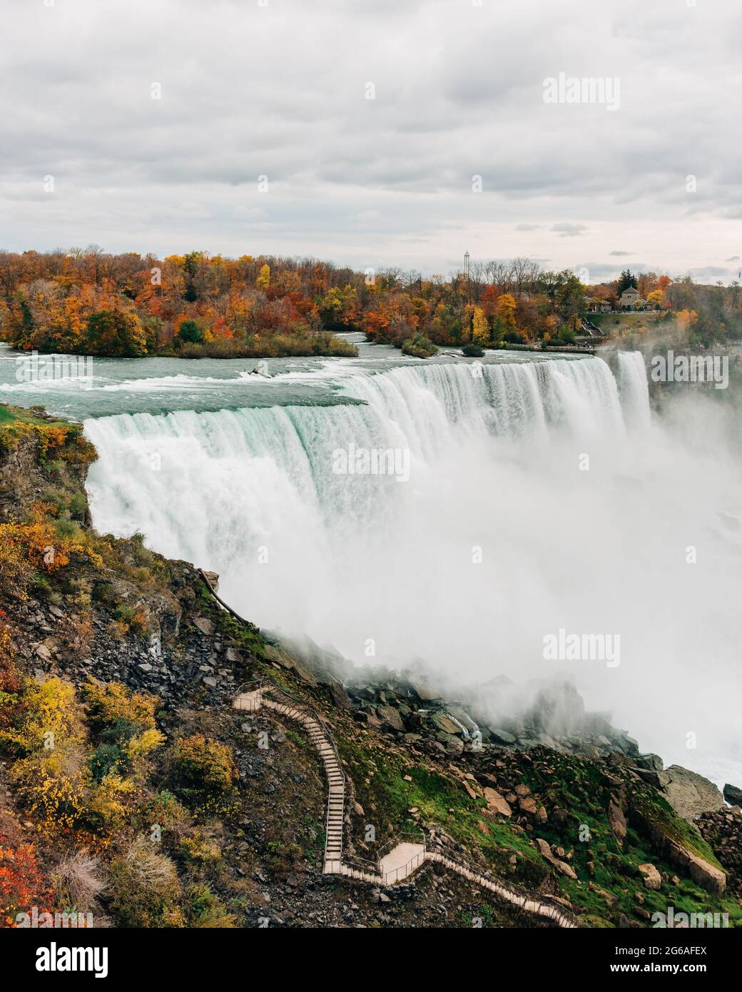 Autunno alle Cascate del Niagara, nella parte occidentale di New York Foto Stock