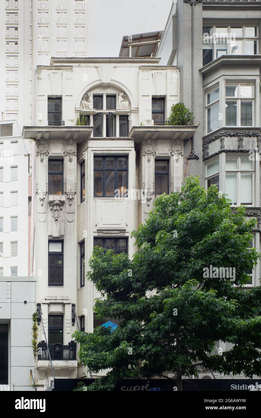 Edificio sopra la veranda Queen Street Auckland Nuova Zelanda Foto Stock