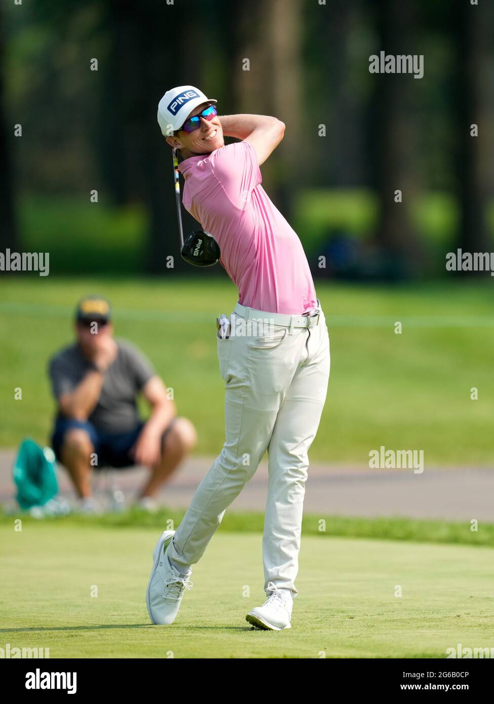 Detroit, Michigan, Stati Uniti. 4 luglio 2021. Brandon Hagy da Westlake Village, California, tee off sulla 14 buche al Rocket Mortgage Classic. Credit: David Donoher/ZUMA Wire/Alamy Live News Foto Stock