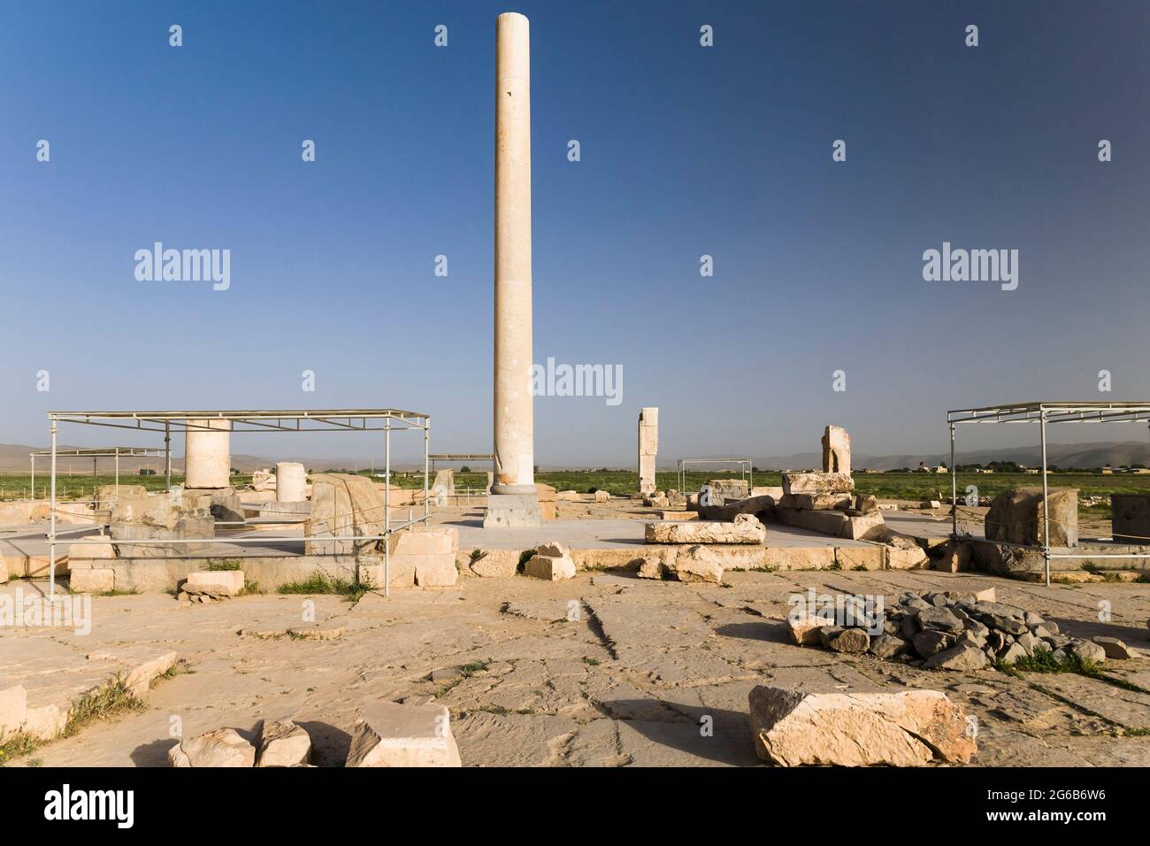 Pasargadae, prima capitale dell'Impero achemenide di Ciro II il Grande, Provincia di Fars, Iran, Persia, Asia occidentale, Asia Foto Stock