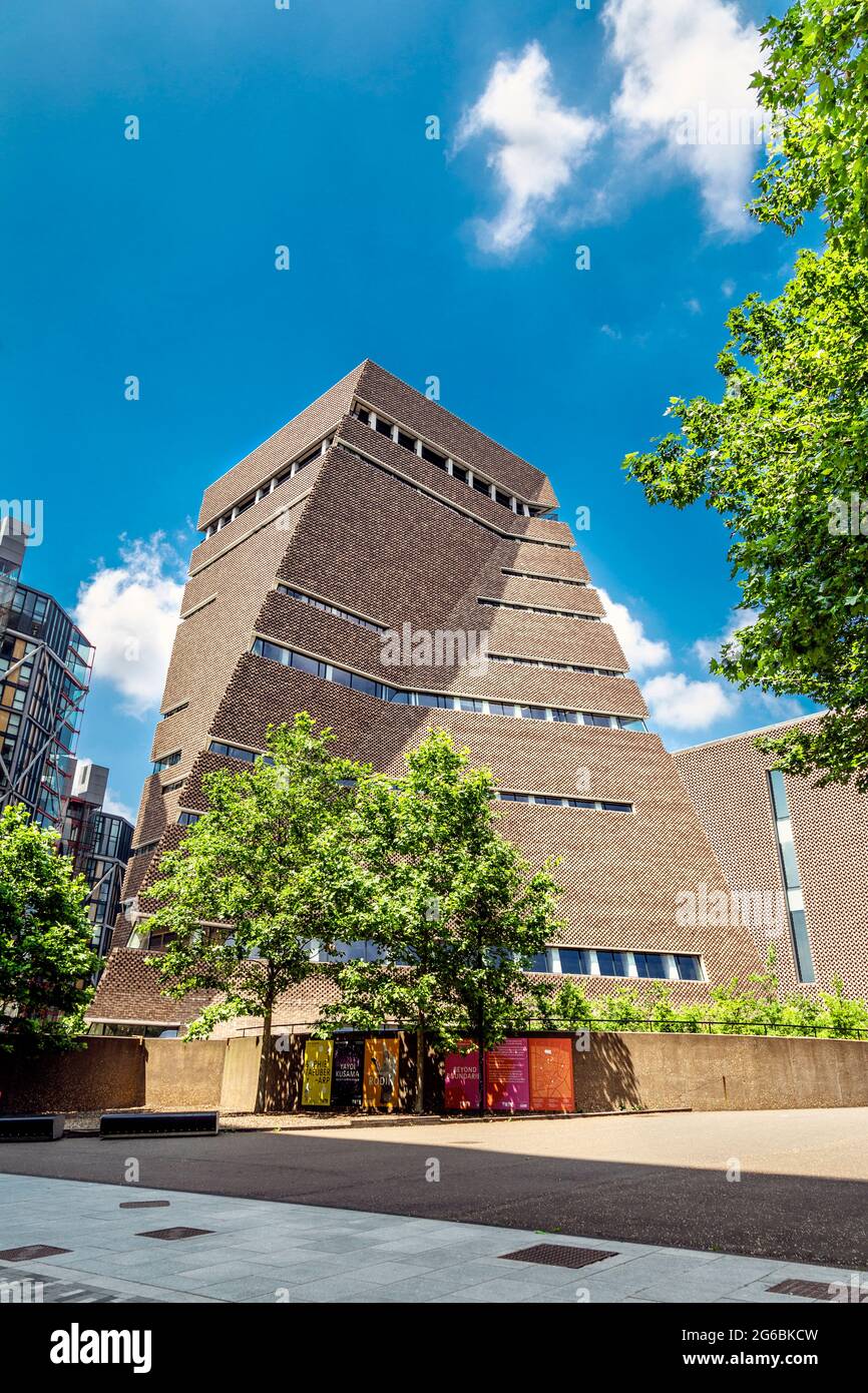 Esterno del Tate Modern Blavatnik Building, Bankside, Londra, Regno Unito Foto Stock