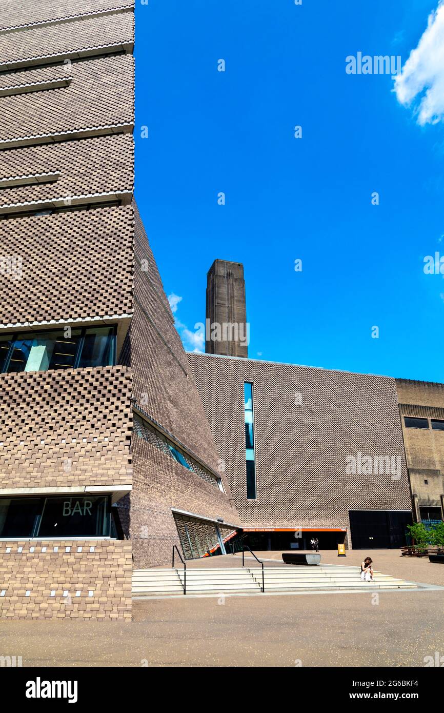 Esterno del Tate Modern Blavatnik Building, Bankside, Londra, Regno Unito Foto Stock