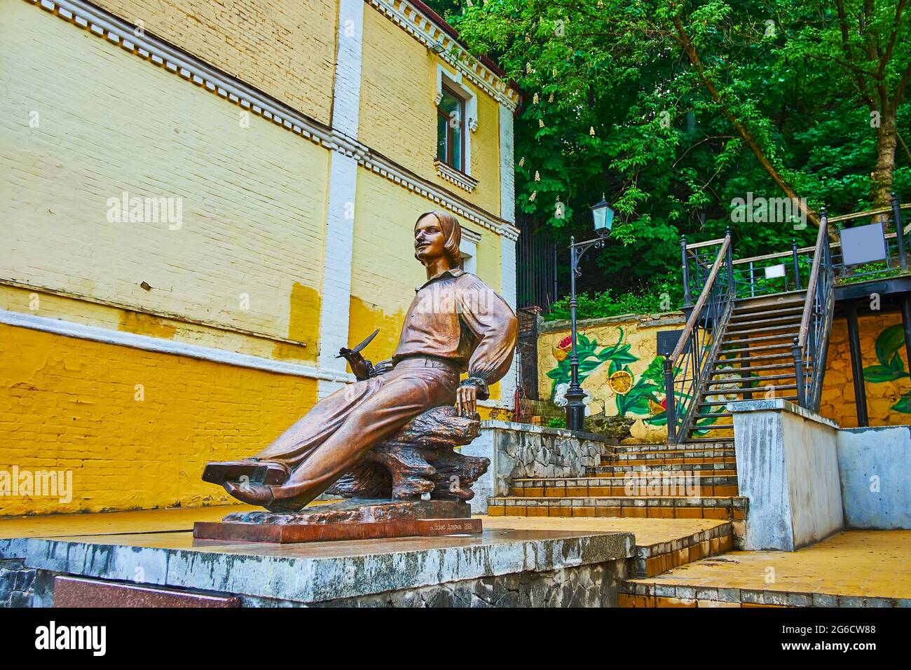 Il monumento a Nikolai Gogol in discesa di Andrew, Kiev, Ucraina Foto Stock