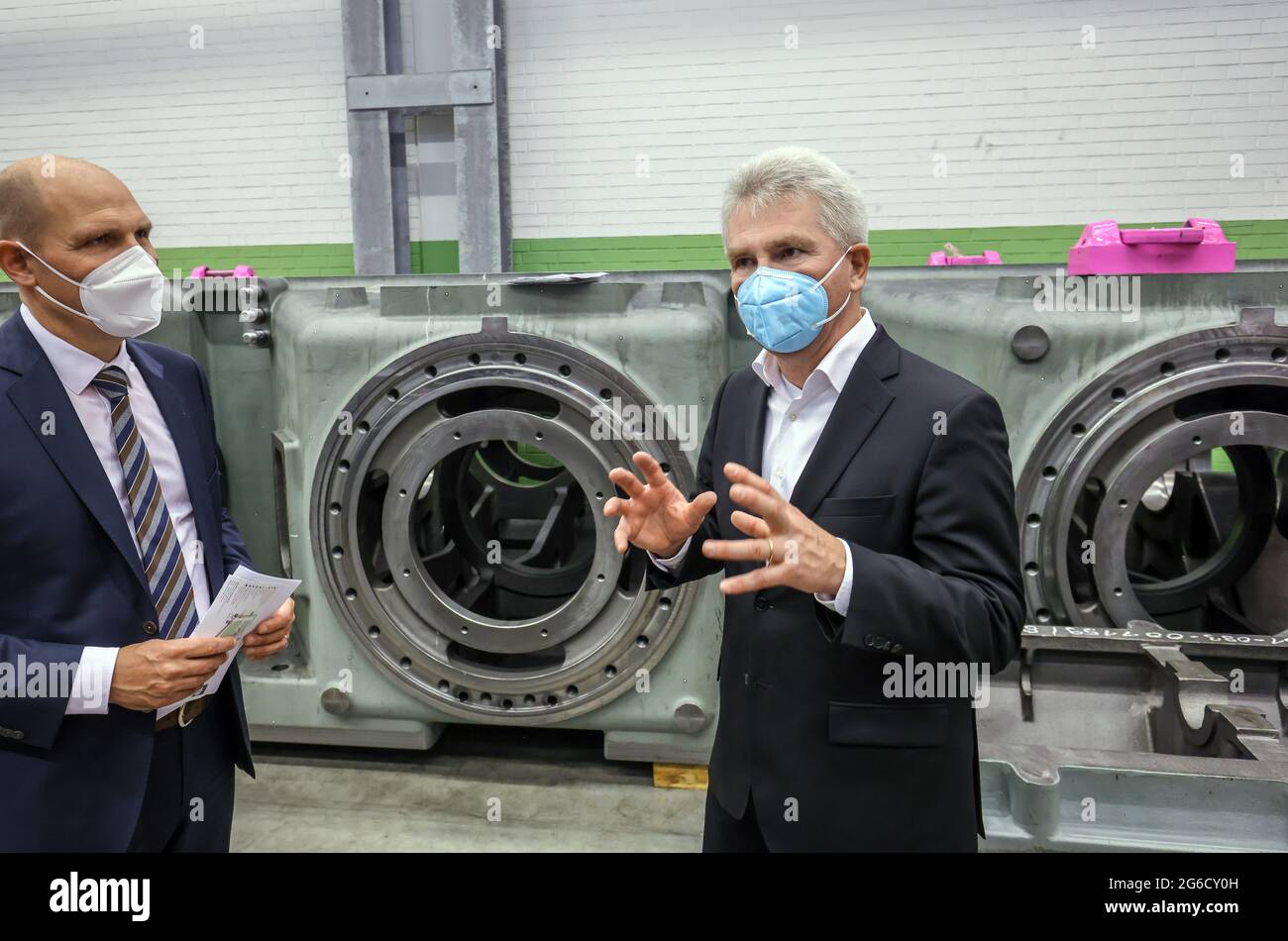 Uebach-Palenberg, Renania Settentrionale-Vestfalia, Germania - il Ministro dell'economia dell'NRW Andreas Pinkwart visita la fabbrica di macchine del Gruppo NEA Foto Stock