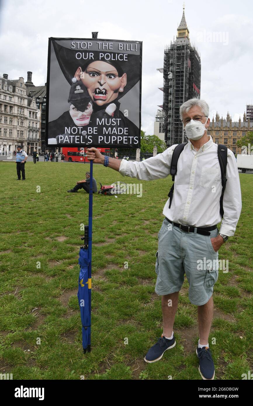 Londra, Regno Unito. 05 luglio 2021. Protestare contro i Tory stanno cercando di far passare il conto (PCSC) - dobbiamo difendere i nostri diritti, che criminalizzano il popolo romano, le minoranze etniche il 5 luglio 2021, Piazza del Parlamento, Londra, Regno Unito. Credit: Picture Capital/Alamy Live News Foto Stock