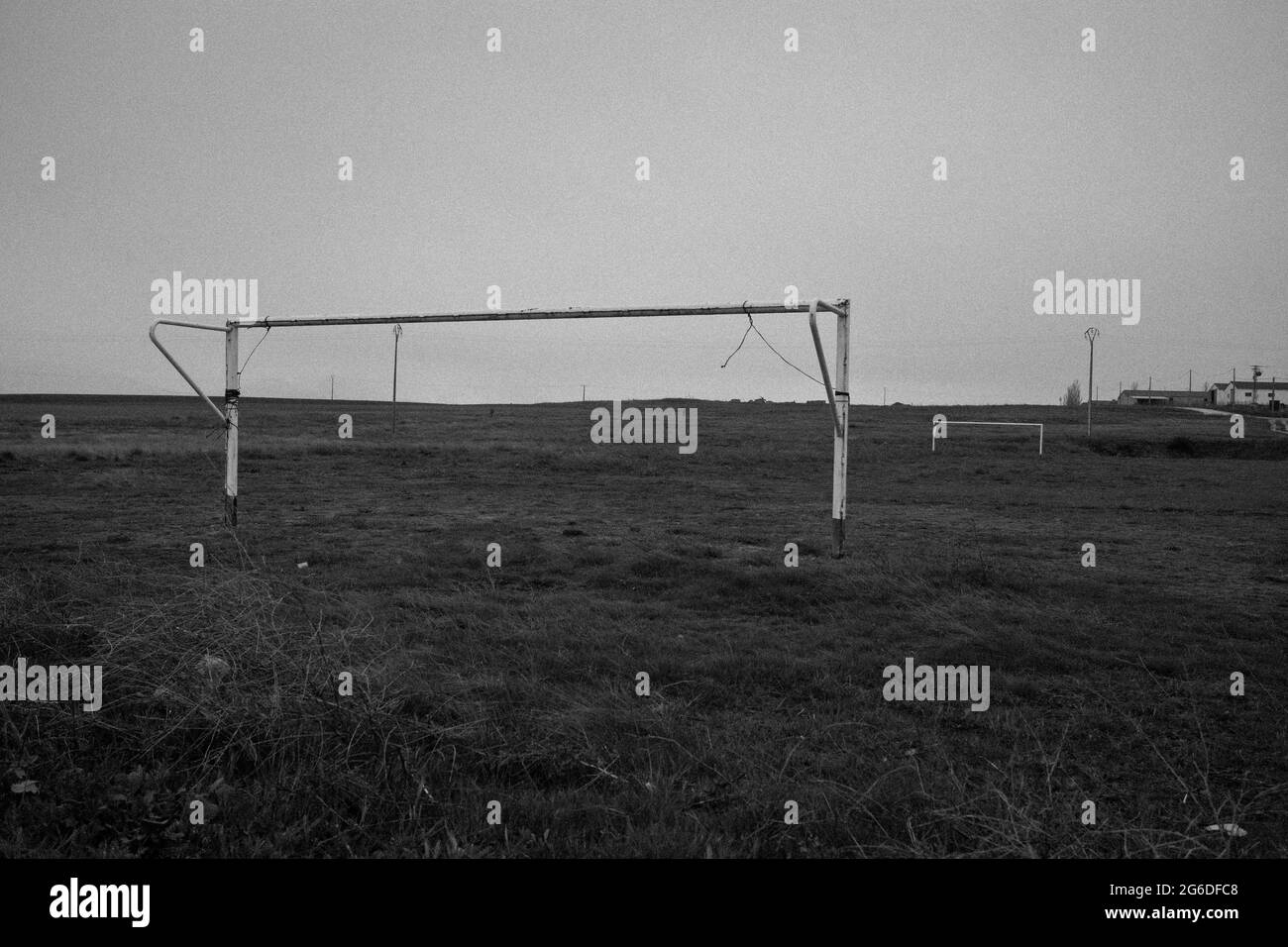 Un campo da calcio vuoto a campo de San Pedro, Segovia. Castilla y León, Spagna. Foto Stock