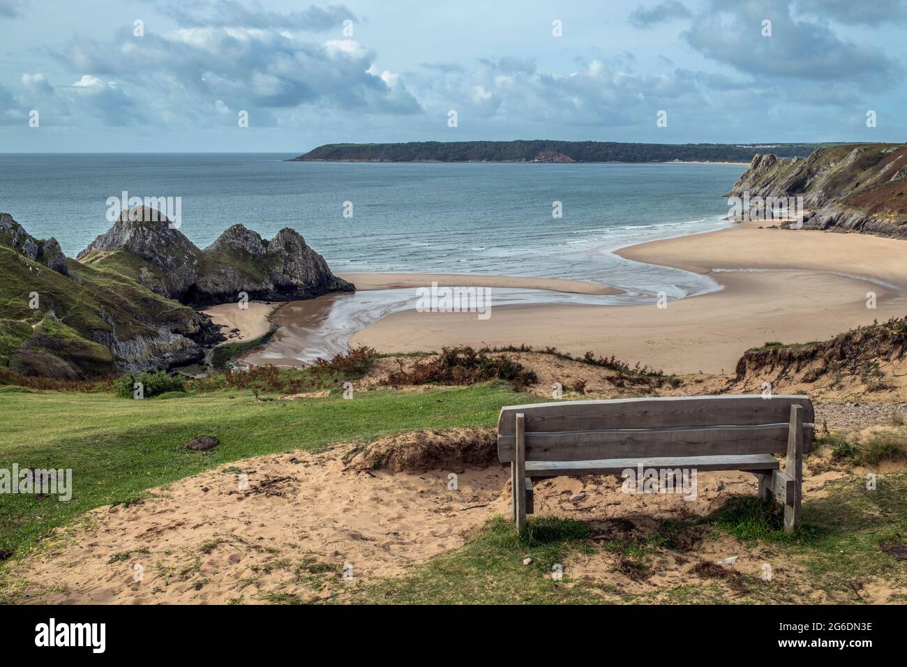 Rilassante vista fino a Three Cliffs Bay nel Gower Foto Stock