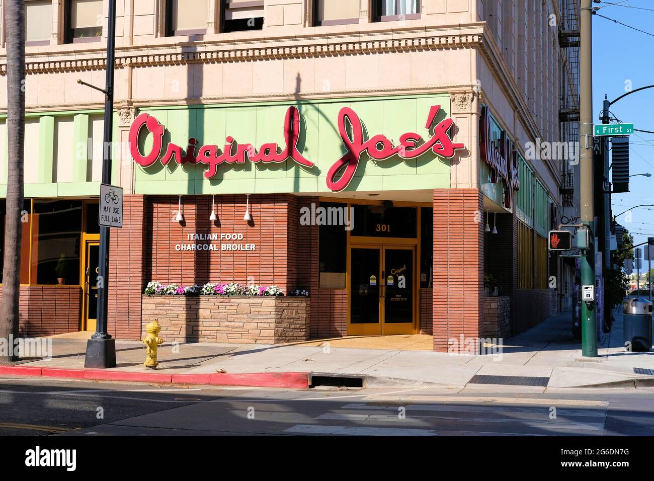 Vista esterna del ristorante originale Joe's Italian American food nel centro di San Jose, California; ristorante informale della Bay Area; fondato nel 1956. Foto Stock