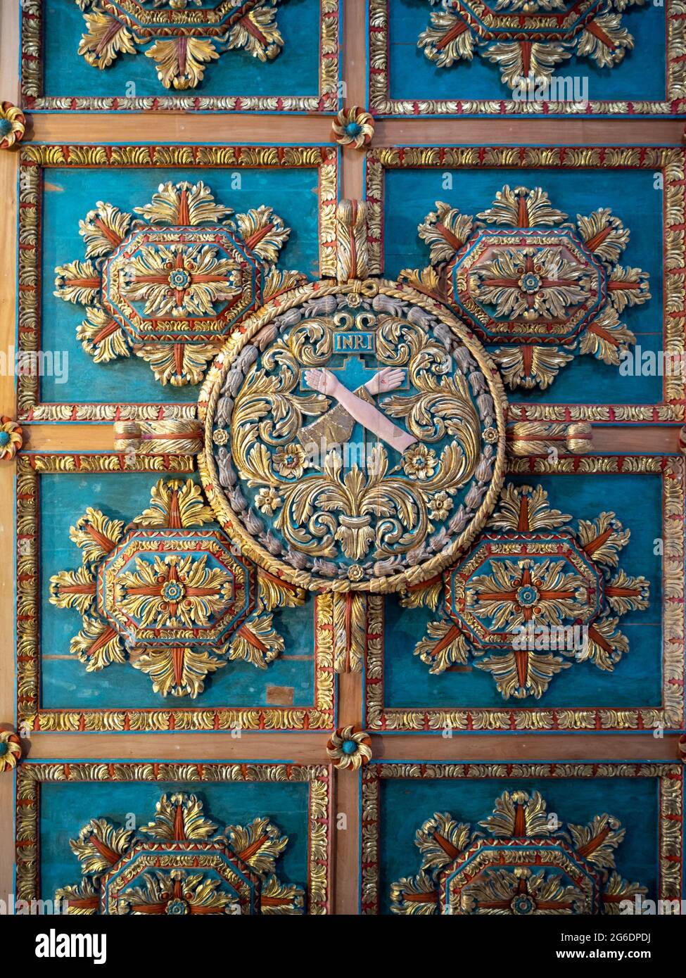 Soffitto intagliato in legno del convento di São Francisco, Angra do Heroismo Foto Stock