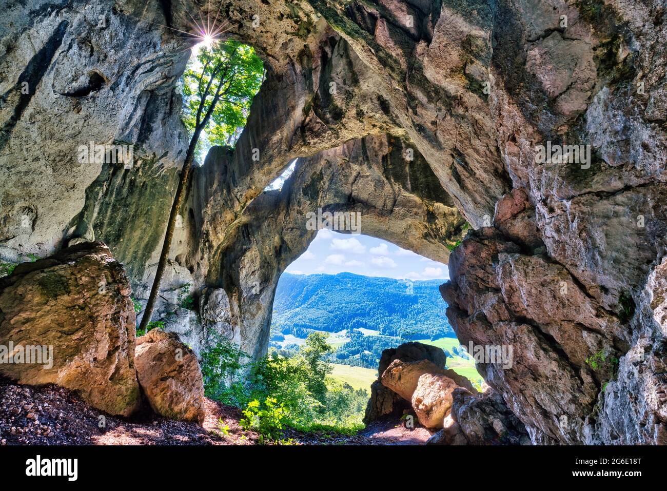 Buca di orso nel parco naturale di Thal, Soletta Giura, Canton Soletta, Svizzera Foto Stock