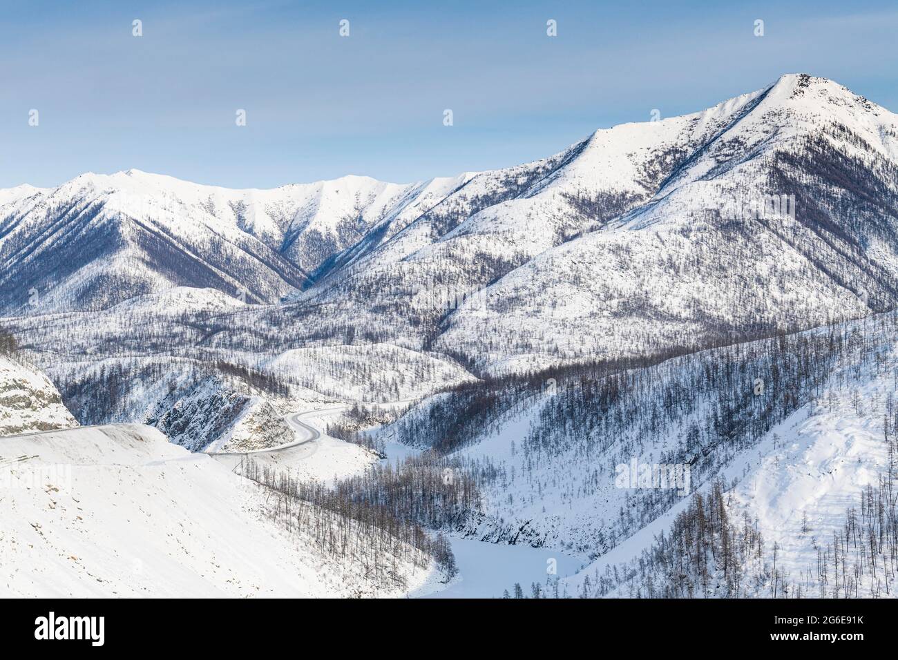 Si affaccia sulla Road of Bones, Sakha Republic, Yakutia, Russia Foto Stock