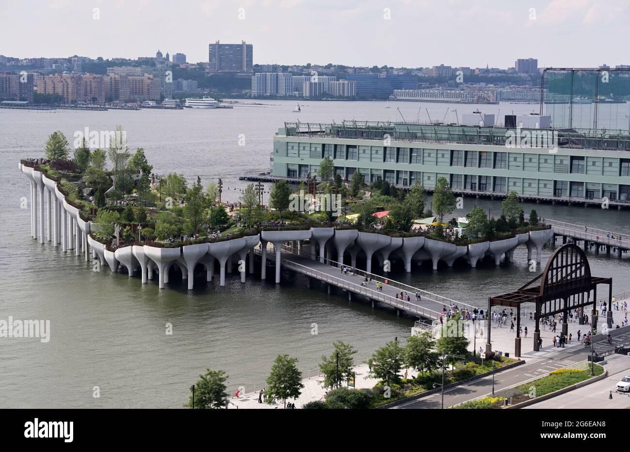Little Island Pier Park, Hudson River Park, New York City Foto Stock