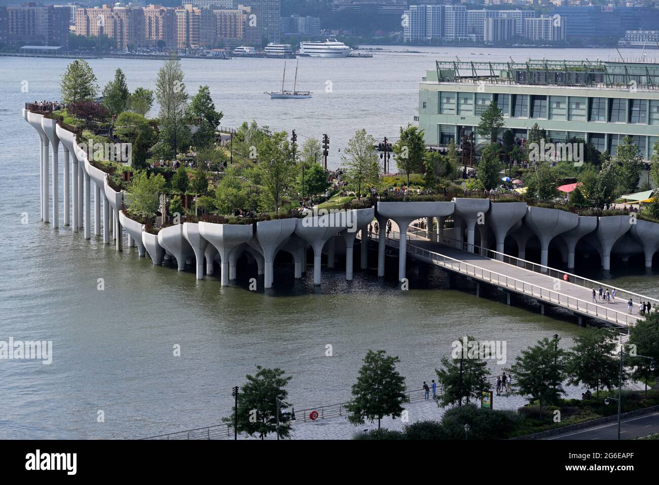 Little Island Pier Park, Hudson River Park, New York City Foto Stock