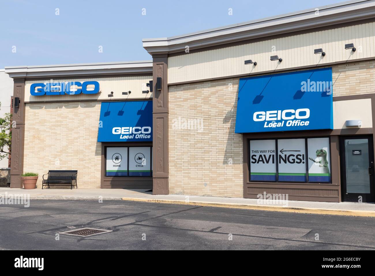 Cincinnati - circa Luglio 2021: Ufficio assicurativo GEICO. GEICO è una controllata di Berkshire Hathaway. Foto Stock