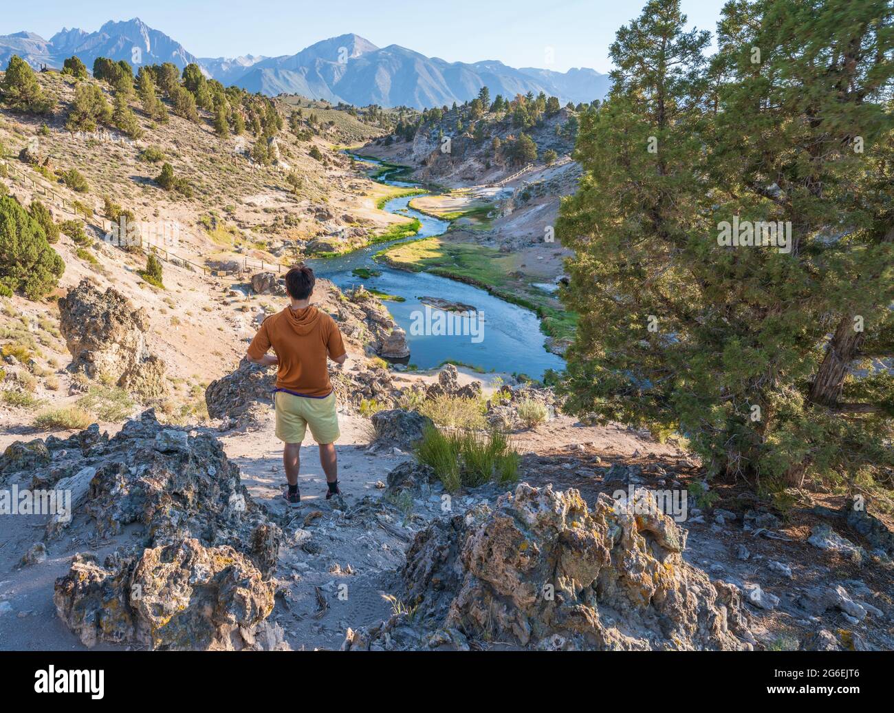 Sito geologico Hot Creek nella contea di Mono, California Foto Stock