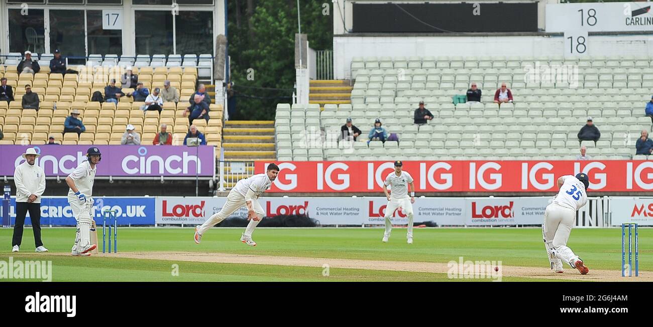 Birmingham, Regno Unito. 06 luglio 2021. Men's Cricket - LV= County Championship Group One - Warwickshire Bears v Durham Credit: SPP Sport Press Photo. /Alamy Live News Foto Stock