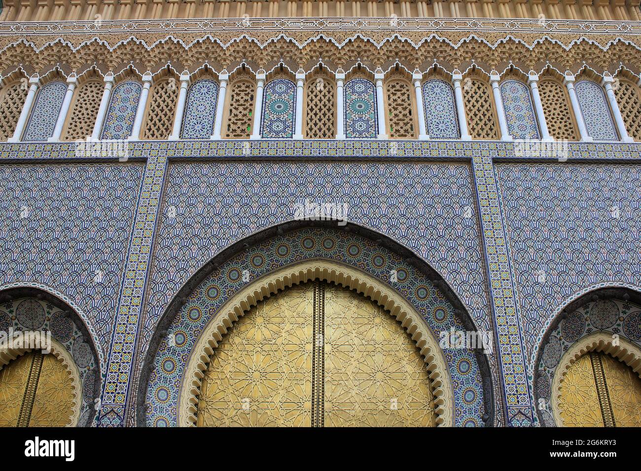 Architettura moresca al Palais Royale di Fes, Marocco Foto Stock