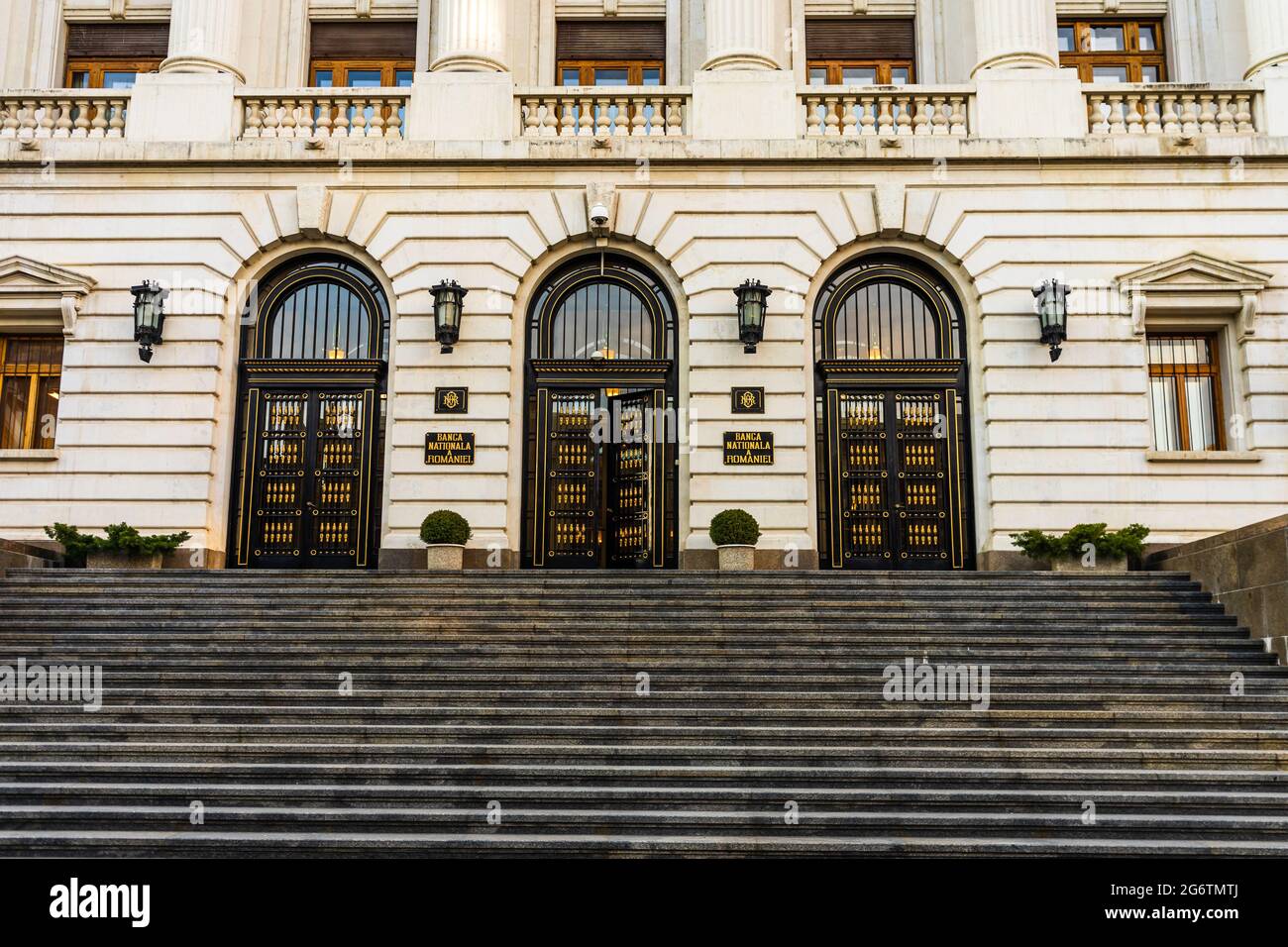 Banca nazionale di Romania (Banca Nationala a Romaniei). BNR è la banca centrale rumena. Sede centrale di BNR a Bucarest, Romania, 2020 Foto Stock